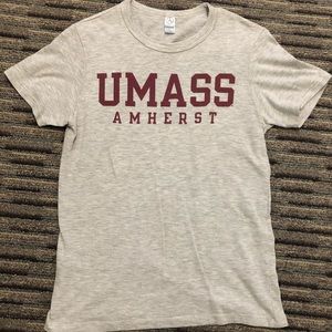 UMASS Amherst tee